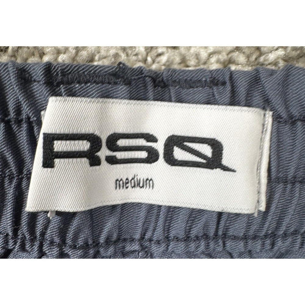 NEW RSQ Tilly's Women's Poplin Cargo Shorts Navy‎ Blue Casual Medium - Picture 3 of 8